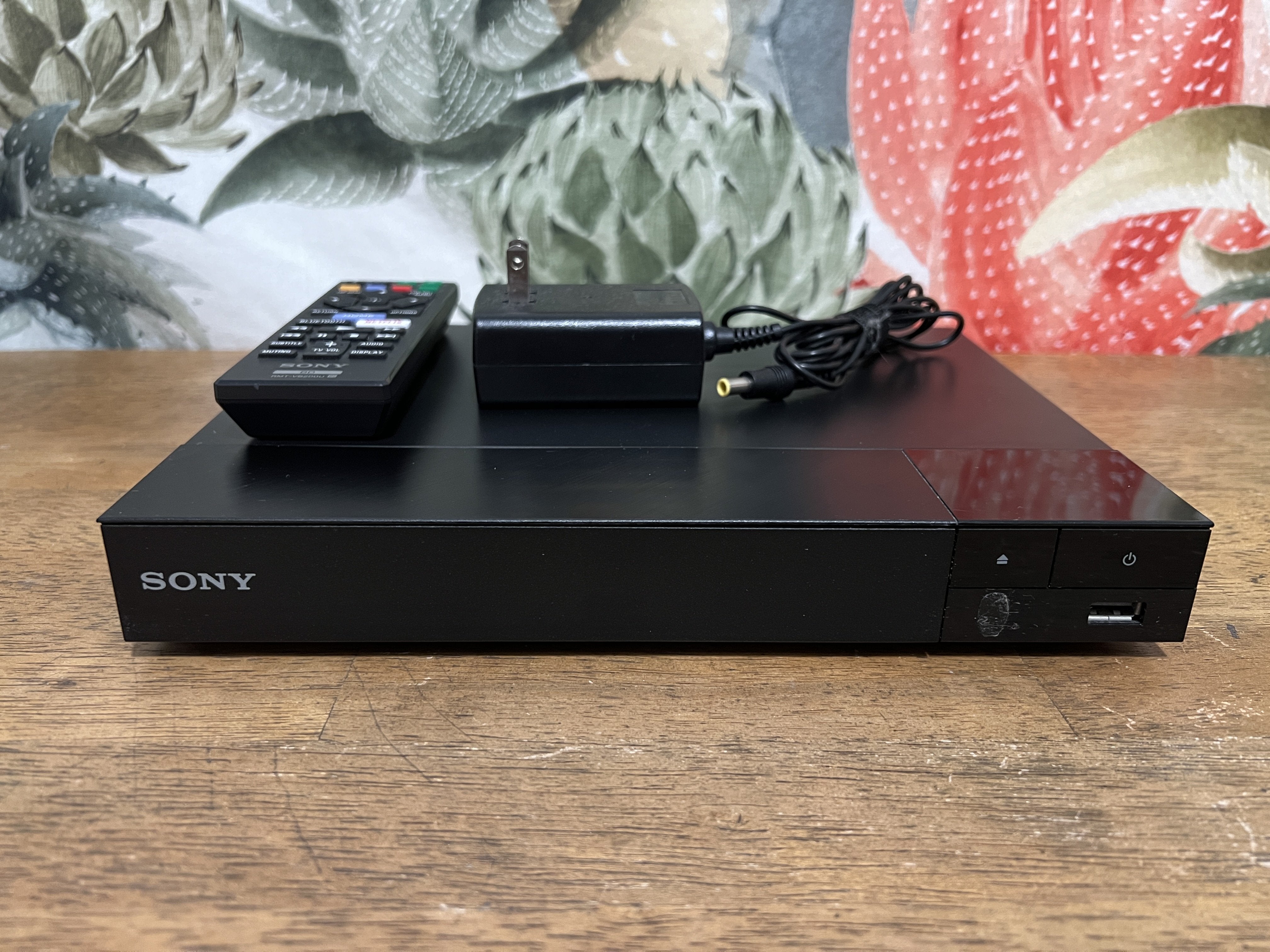 Sony BDP-S6700 4K Upscaling Blu-Ray Disc Player